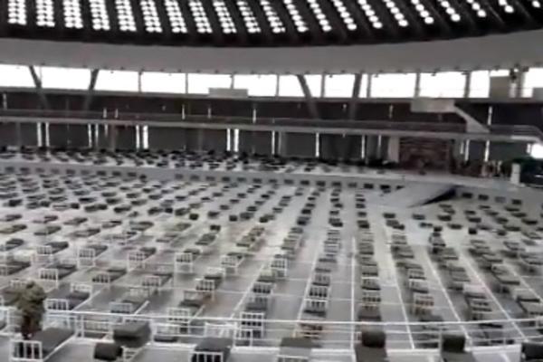 U BEČU KREVETI ČEKAJU JOŠ OD 13. MARTA, PA ŠTA?! Srbin ZAČEPIO USTA svima koji su DIGLI FRKU zbog KREVETA na SAJMU