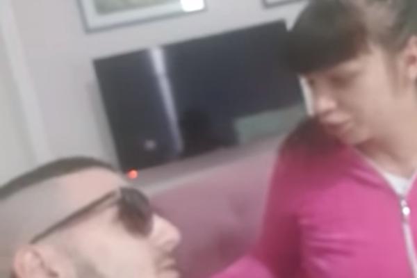 KO NJIH SPOJI MAJKO MILA? Miljana i Zola snimili LAJV, svađali se, lupetali, a onda OTKRILI DA PRAVE RIJALITI!