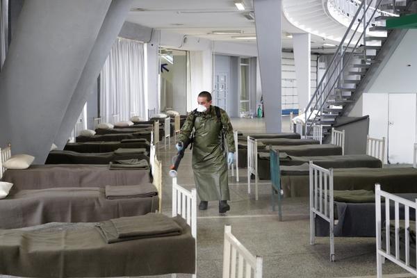 OVO NIJE PIK EPIDEMIJE U SRBIJI?! Kineski stručnjak ŠOKIRAO tvrdnjom: EVO KADA ĆEMO ZNATI KADA JE KRAJ!