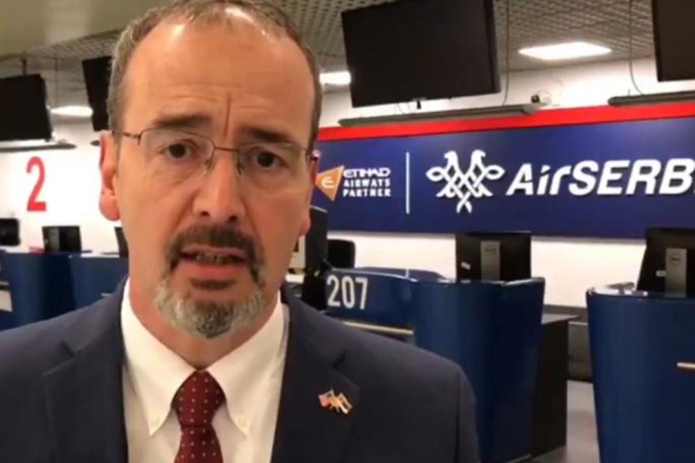 SVI KOJE VOLIM SU SE ZALJUBILI U SRBIJU, ISTO KAO I JA! Entoni Godfri: Presrećan sam! (VIDEO)