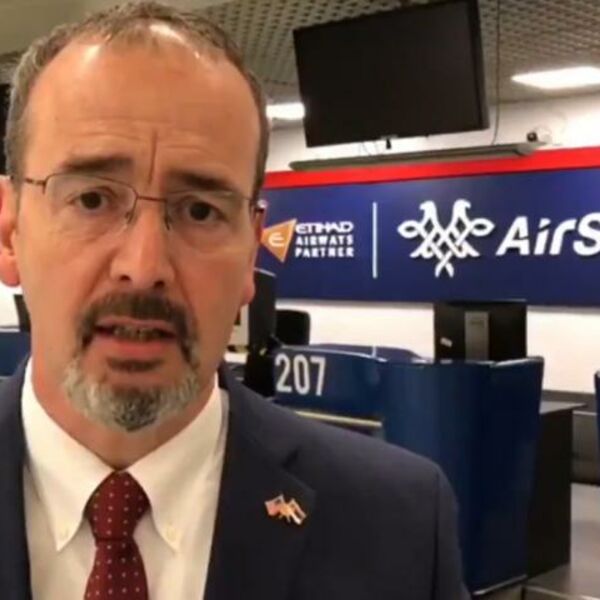 AMERIČKI AMBASADOR SE ZAHVALIO VLADI SRBIJE: Ovo je PRAVO JUNAŠTVO!