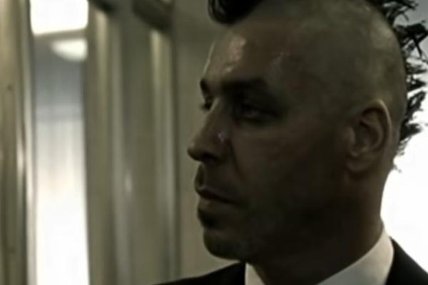 SRPSKI MEDIJI NISU NAJGORI! Pevač RAMŠTAJNA nema KORONAVIRUS, nije u KRITIČNOM STANJU, veliko izvinjenje FANOVIMA