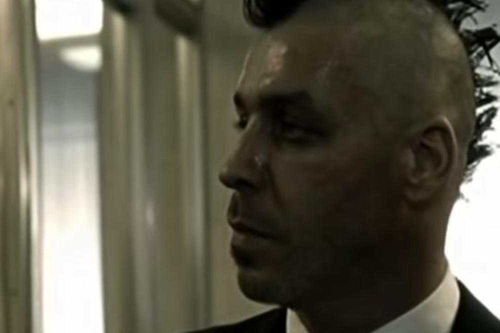 PEVAČ RAMŠTAJNA TIL LINDEMAN (57) NA INTENZIVNOJ NEZI, IMA KORONU! Ovo je upravo objavio BILD!