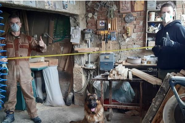 Pokupio sve sa poda i počeo da... Čovek oborio hleb osobi koju poznaje cela Srbija, a onda je usledila šok reakcija