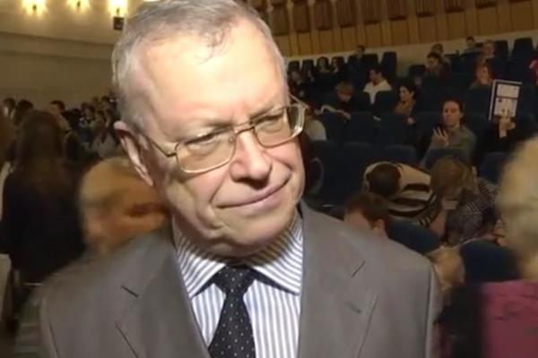 SVI ČEKAJU DA VRUĆINE UBIJU VIRUS, A SADA JE JASNO: Ruski virusolog otkrio šta će biti sa koronom na LETO