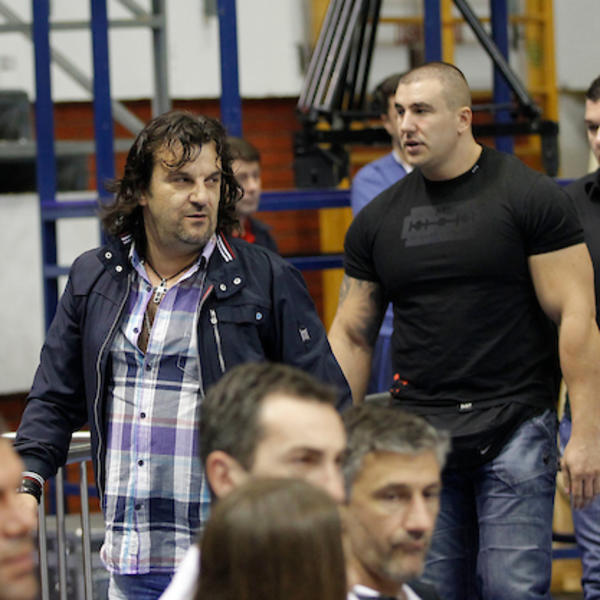 ACA LUKAS OFORMIO NOVU GRUPU DELIJA: Procurio je snimak koji je obišao Srbiju u roku od 15 sekundi!