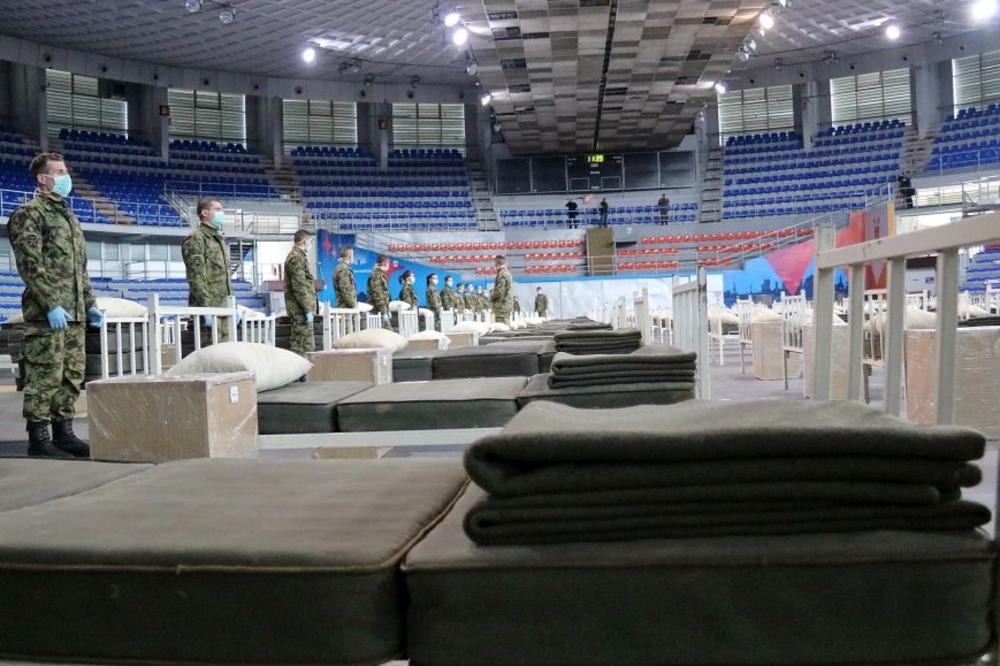 NIŠ: U privremenoj bolnici u Čairu 19 pacijenata