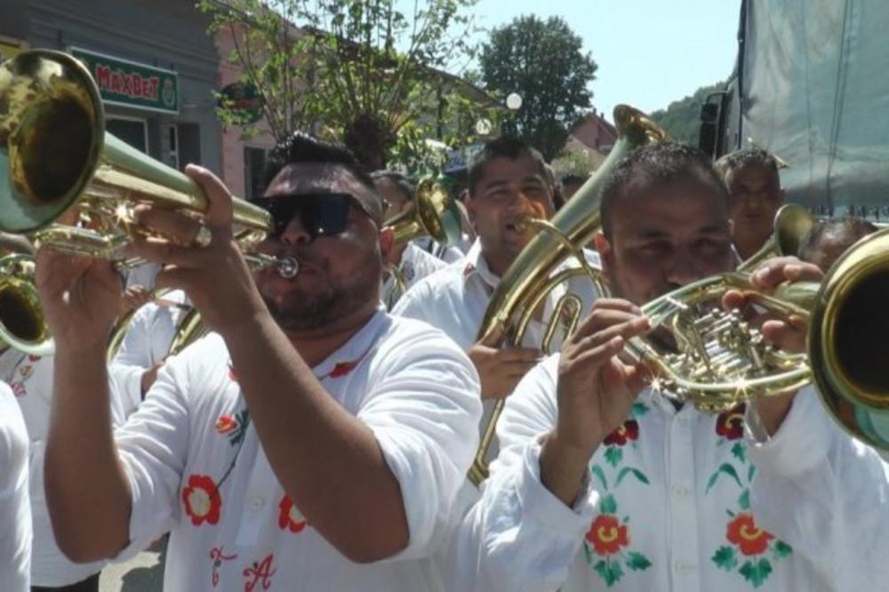SVI SRBI SE PITAJU DA LI ĆE KORONA USPETI ONO ŠTO NIJE NI TITO! Tiče se GUČE, a ne zna se epilog