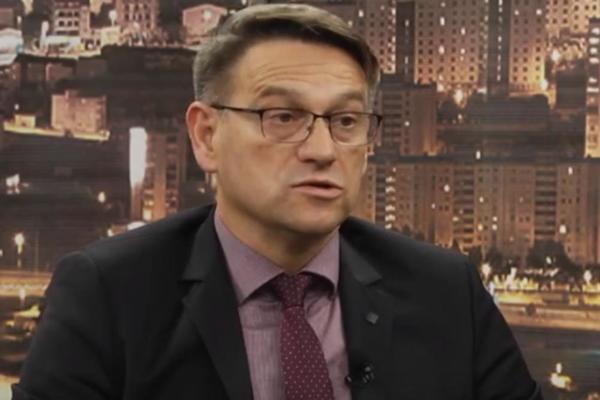 I GRADONAČELNIK SOLINA MEĐU ZARAŽENIMA KORONAVIRUSOM: Redovno sam nosio masku i rukavice, a ipak sam se zarazio!