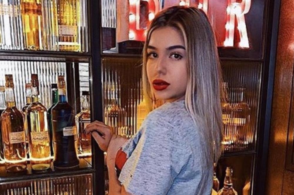 ĆERKA ZDRAVKA ČOLIĆA U MREŽASTIM ČARAPAMA I MINI HALJINI: Ovako nešto niko nije očekivao!