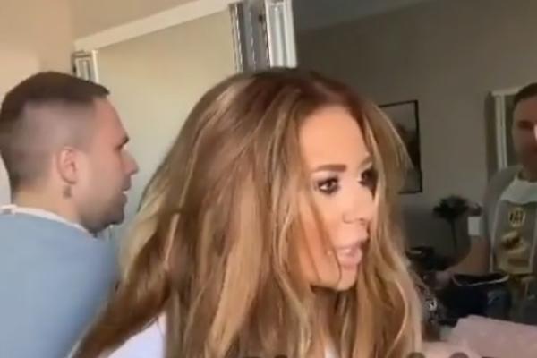 ISPLIVAO ŠOKANTAN SNIMAK ANE NIKOLIĆ: Urla i bahati se nad saradnicima, oni ćute!