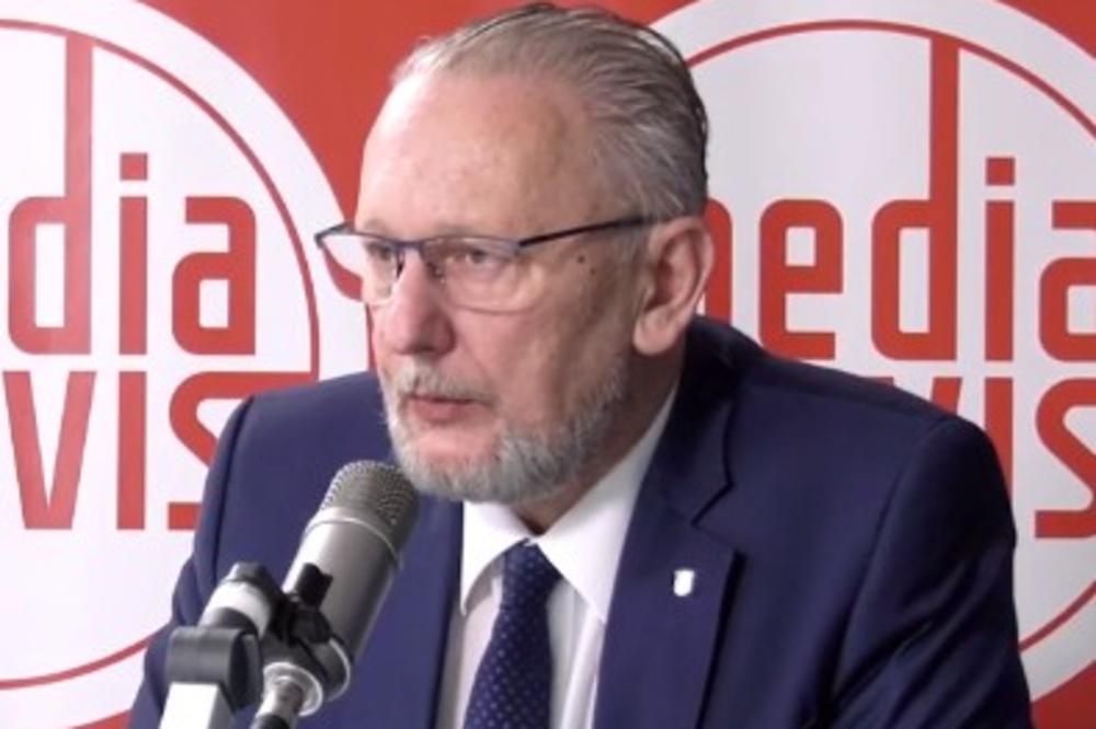 HRVATSKA POČELA SA PRIMENOM EU DIGITALNIH KOVID POTVRDA: Od juče ih izdato 40.000!