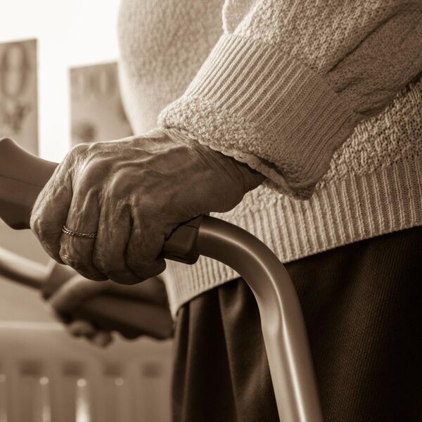 KORONA VIRUS NE ODUSTAJE: Ponovo prisutan u GERONTOLOŠKOM CENTRU u Nišu