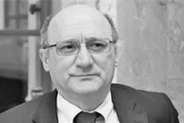 TUGA DO NEBA! Državni sekretar Branislav Blažić preminuo od koronavirusa na svoj rođendan!