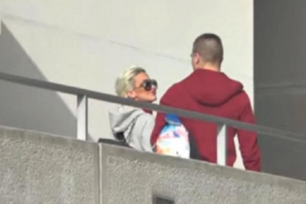 OVO JE NOVI DEČKO DUŠICE JAKOVLJEVIĆ? SVE JE SNIMLJENO! Zgodan je i mlađi