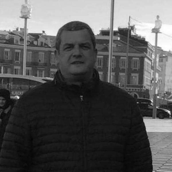 DELIJE SE OPROSTILE OD VUČIĆEVOG NAJBOLJEG DRUGA: Zajedno sa Šavijom učestvovao u čuvenom intervjuu navijača Zvezde