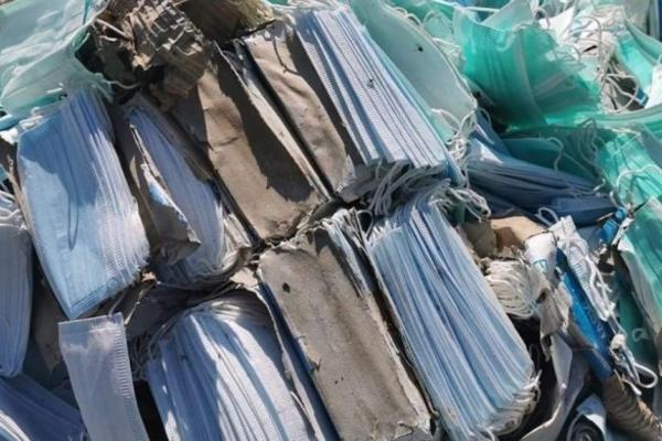 ŠVAJCARSKA VOJSKA pokušava LOŠE maske da UVALI afričkom tržištu?!