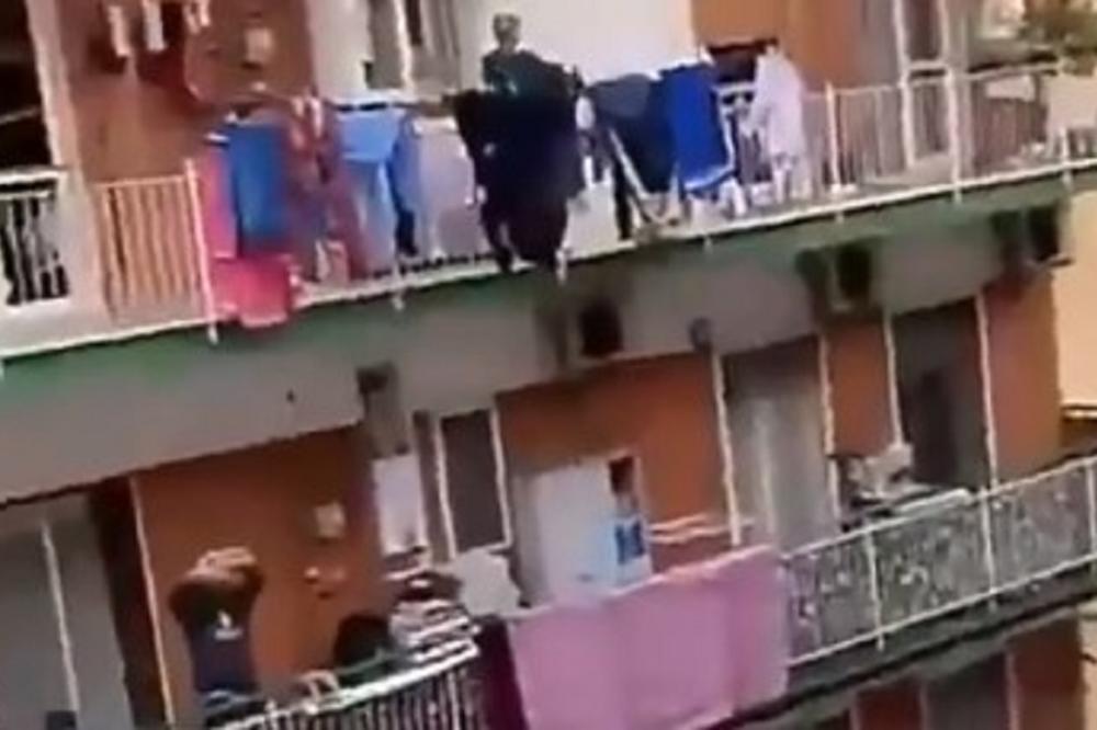 GROBARSKA PESMA GRMI SA TERASA: Trinkijeri urnebesnim snimkom nasmejao sve navijače Partizana!