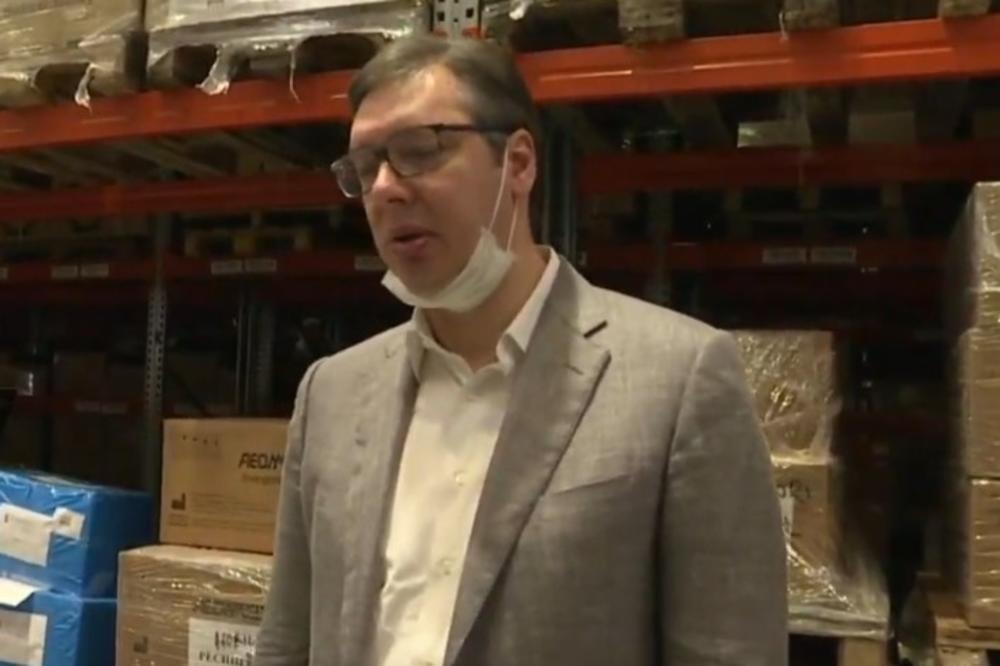 VUČIĆ U KRNJEŠEVCIMA: Predsednik Srbije u poseti magacinu medicinske opreme (VIDEO)