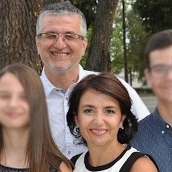 OVAJ ČAČANIN JE PRVA ŽRTVA KORONE: Njegov sin je virus doneo sa proslave rođendana, a supruga se bori za život!