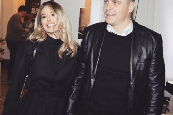 TREBALI SU DA PROSLAVE 6 MESECI ALI IH JE KORONAVURS SPREČIO U TOME: Ana i Vuk Kostić prekinuli romansu!