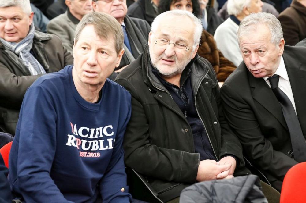 EVO ŠTA MOKA SLAVNIĆ MISLI O PRELJUBI SVOG SINA: Mnogo toga je rekao, BAŠ BRUTALNO