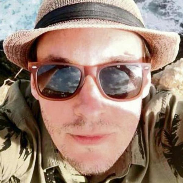 POTRESNA PRIČA MAJKE IGORA UBIJENOG U LONDONU: Posle 55 dana moj sin će konačno počivati u miru