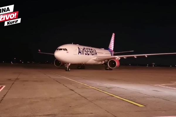 STIGLO 1,2 MILIONA EPIDEMIOLOŠKIH MASKI IZ KINE! Avion sa medicinskom opremom sleteo na aerodrom Nikola Tesla!