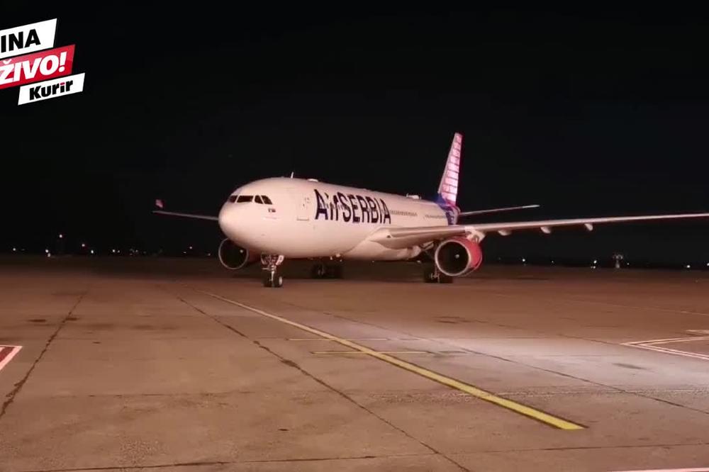 STIGLO 1,2 MILIONA EPIDEMIOLOŠKIH MASKI IZ KINE! Avion sa medicinskom opremom sleteo na aerodrom Nikola Tesla!