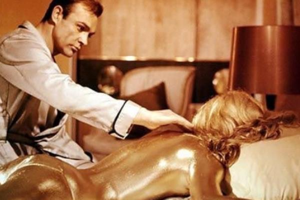 PREMINULA NAJLEPŠA BOND DEVOJKA! Ceo svet se divio njenoj lepoti, muškarci su padali pred njom: Zbogom Pusi Glalor