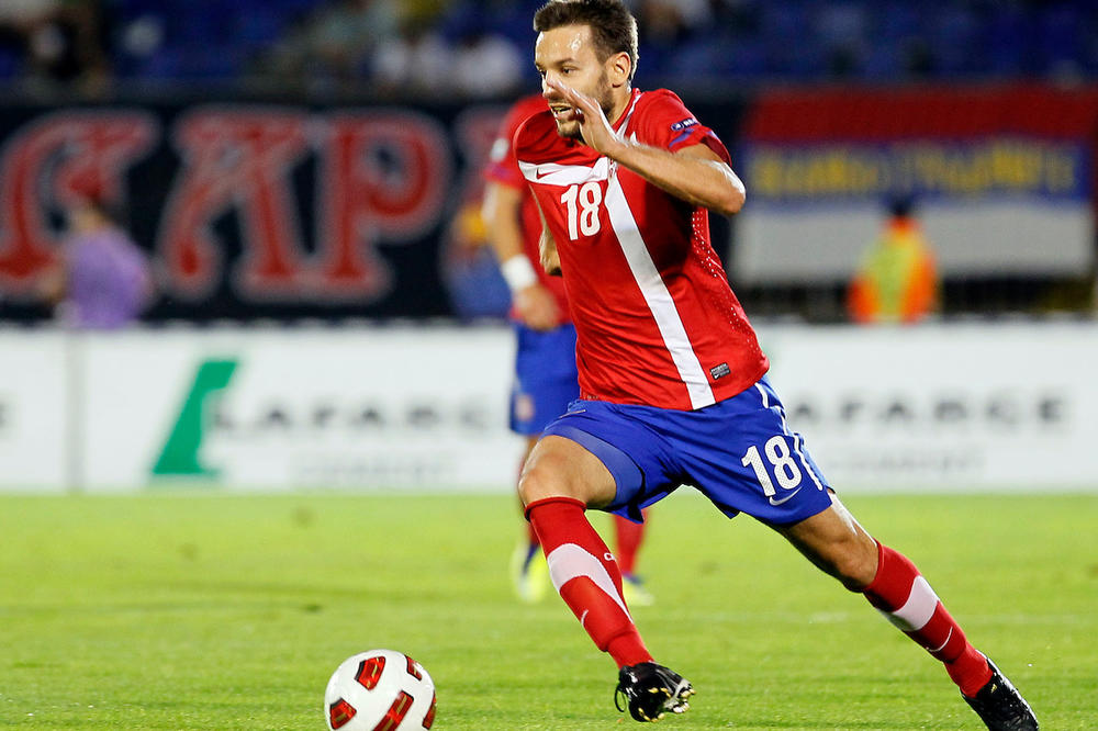 PREOKRET KOJI SE NAVIJAČIMA NIJE DOPAO: Najavio povratak u srpski klub, pa obrisao izjavu!