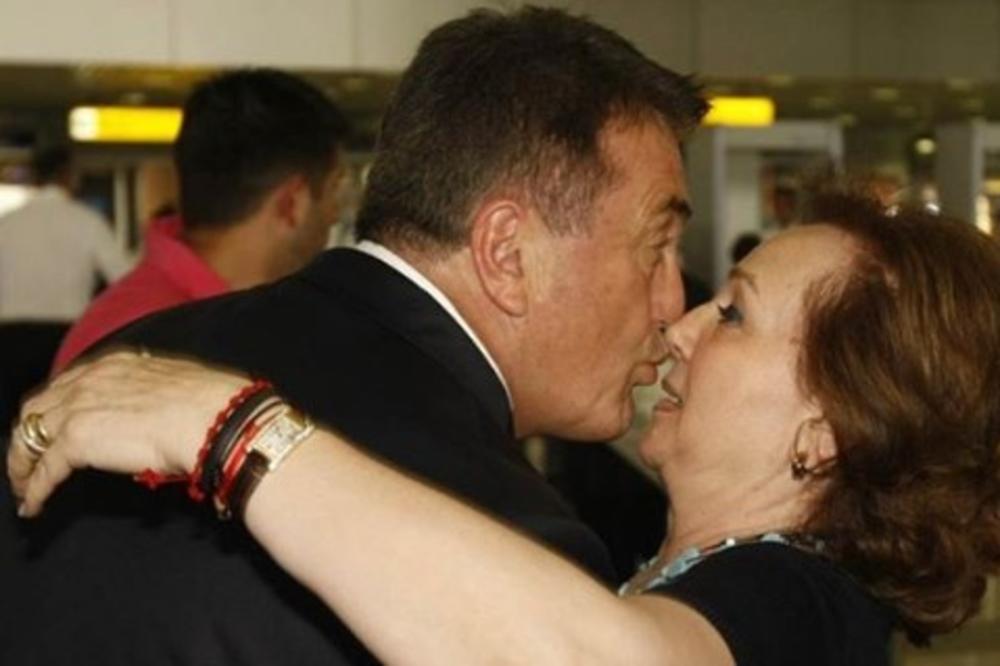 SUPRUGA VERA SE EMOTIVNO OPROSILA OD RADOMIRA ANTIĆA: Život je srećan za one koji ga žive da bi pobedili!