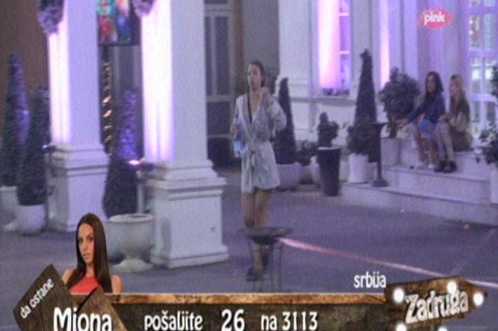 POTKAČILA GA I ZA ŠOPIĆEVU! Maja Kariću: Je**m te ja u usta, smrade jedan! (VIDEO)