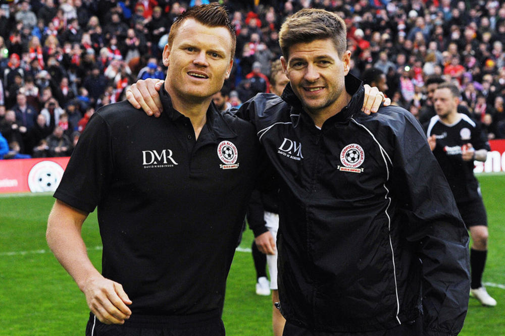 Legenda Liverpula doživela saobraćajnu nesreću, sa njim bila i ćerka!