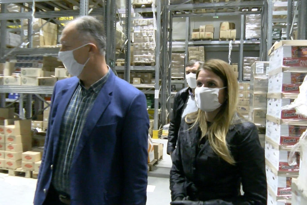 Sombor: Distribucija paketa podrške za penzionere sa primanjima ispod 30.000 dinara