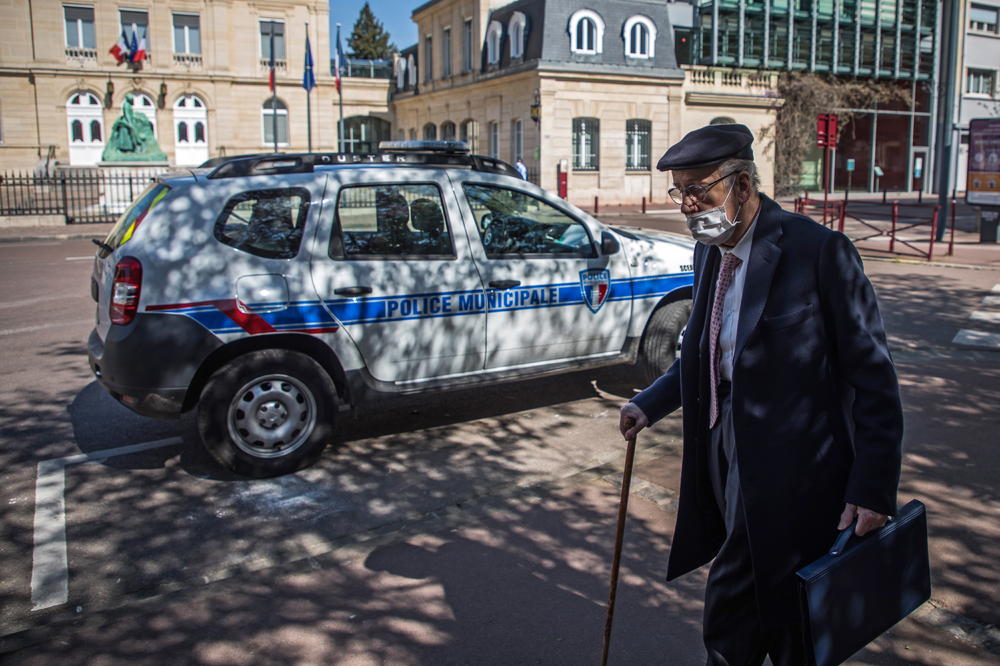 FRANCUSKA RAZMATRA OVU OPCIJU: Građanima se ovo neće svideti!