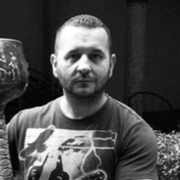DOBIO REZULTATE DA JE POZITIVAN, PA POŽIVEO JOŠ 24 SATA: Potresna priča o smrti poznatog navijača Partizana!