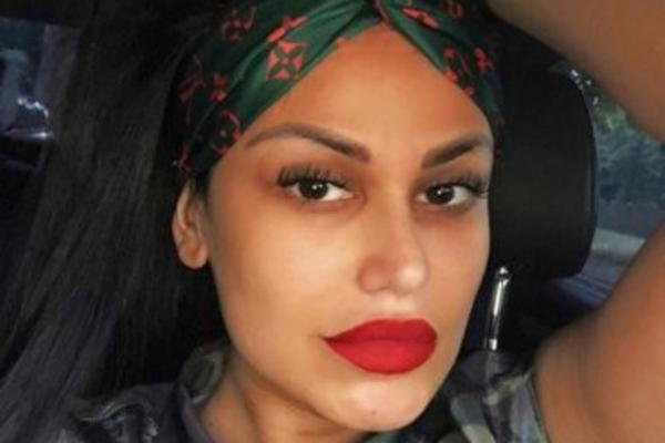 PEVAČICA KRITIČNO, ŽIVOT JOJ VISI O KONCU: Idni mora na operaciju, otkazuju joj vitalni organi!