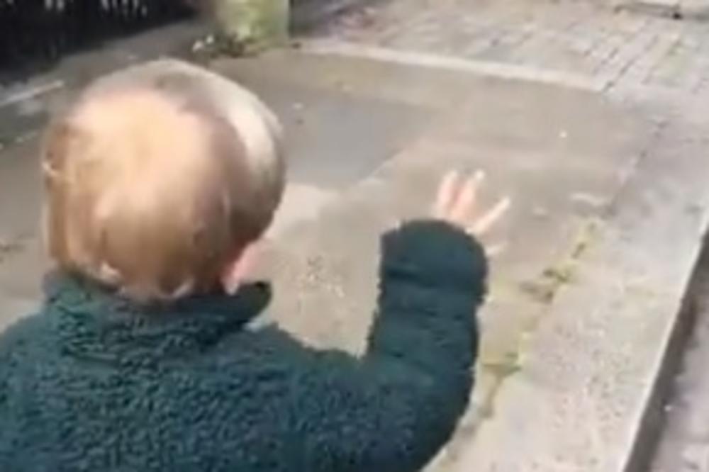 ZBOG OVOG SNIMKA CEO SVET SE ISTOVREMENO SMEJE I PLAČE: Ovaj dečak (3) pokazao je sav užas života sa koronavirusom