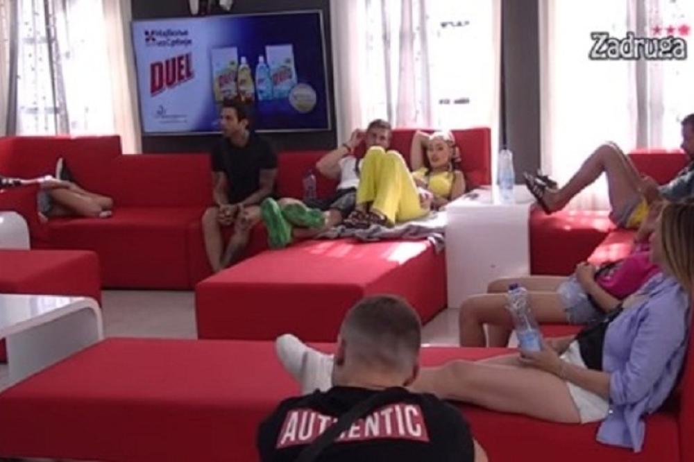 ANABELA ZABILA NOŽ U LEĐA LUNI! Počela da hvali njonog najvećeg neprijatelja iz Zadruge 1 - ovo je rekla!