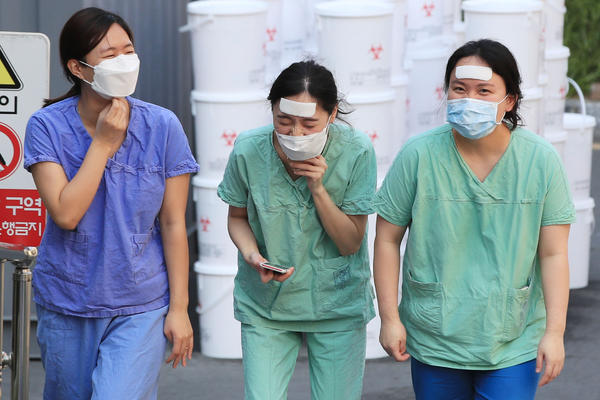 PORUKA JUŽNE KOREJE AMERICI: Pravi prijatelj se u NEVOLJI poznaje!