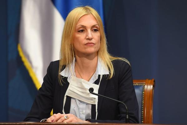 MUČNA NOĆ JE ZA NAMA, UMRLO JE DVOJE LJUDI: Direktorka Milošević potvrdila da je INFEKTIVNA KLINIKA KRCATA!