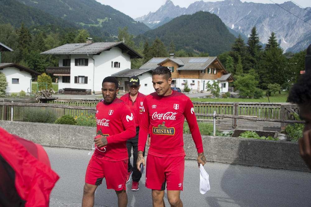 ČUVENI FUDBALER ODLEPIO ZBOG SMANJENJA PLATE: Hoće da se pose*u po meni! Neka mi ne diraju pare!