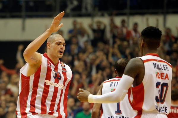 PO TREĆI PUT U BEOGRADU: Majk Cirbes POTPISAO za Zvezdu!