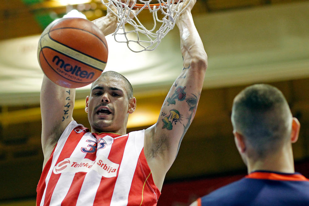 MOŽDA I BOLJE OD POJAČANJA? Cirbes produžio ugovor sa Crvenom zvezdom!