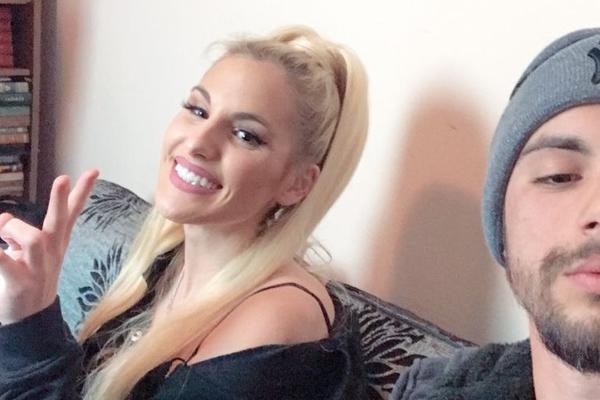 I DALJE JE KOD RELJIĆA! Kendi i dalje ne može u Crnu Goru! (FOTO)