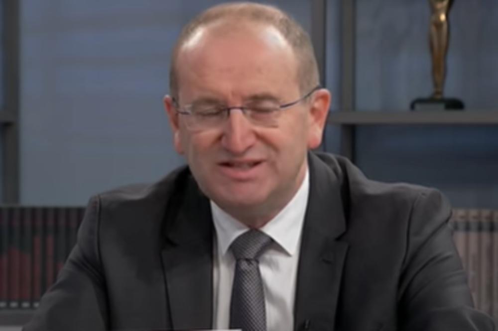 DR ZORAN GOJKOVIĆ JE U KRIZNOM ŠTABU RAME UZ RAME S POZNATIM EPIDEMIOLOZIMA: Vrhunski je stručnjak U OVOJ OBLASTI