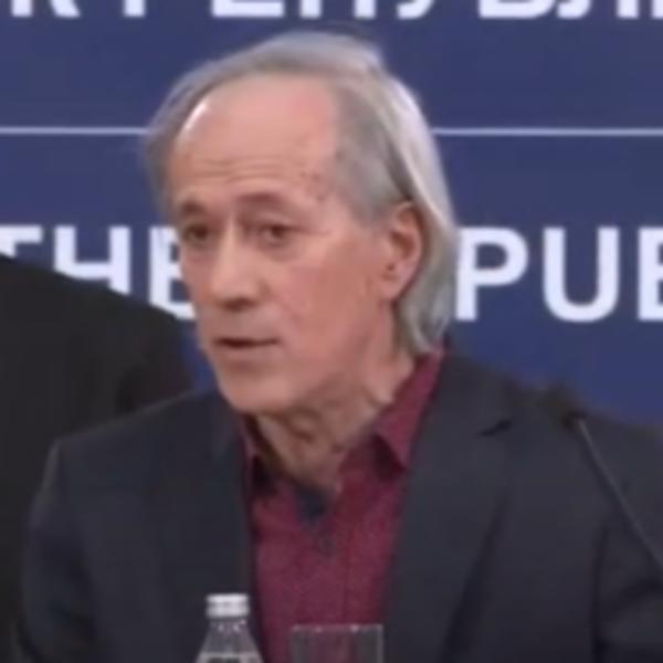 OVOG DOKTORA STE VIĐALI DA PRIČA O KORONI: Niste znali da POLA VEKA NOSI BELI MANTIL, vrhunski je U OVOJ OBLASTI