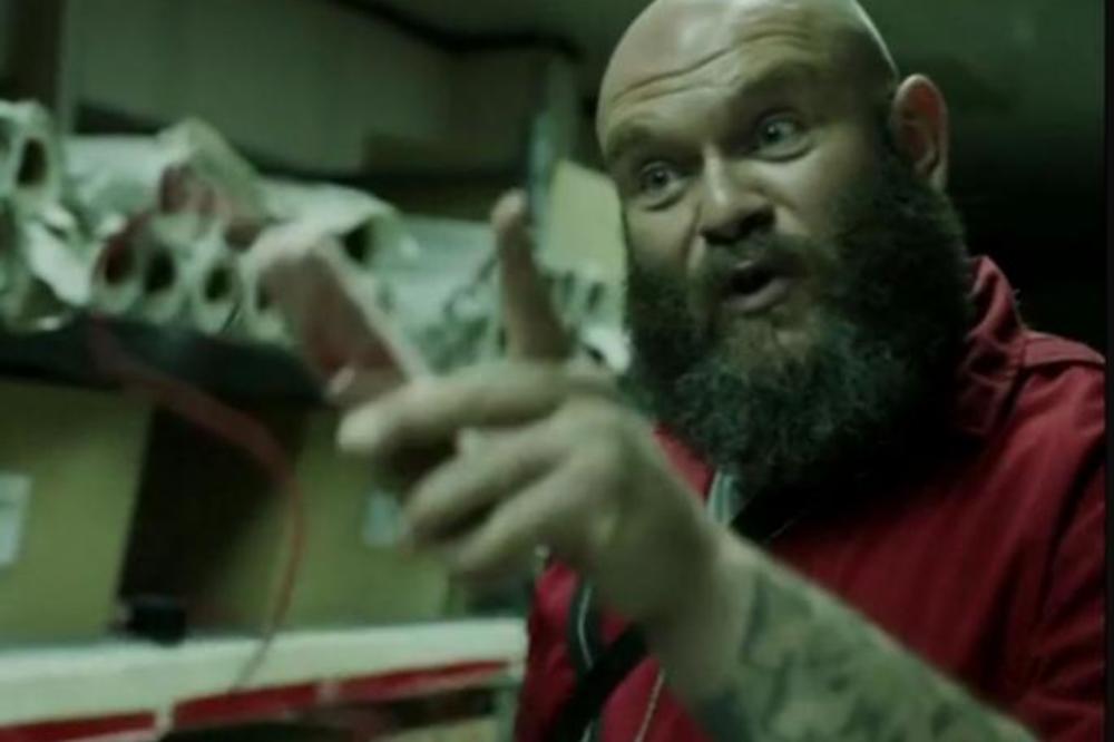 SRBIN IZ KLADOVA GLUMI U NAJPOPULARNIJOJ SERIJI NA SVETU, A MI TO NE ZNAMO: Sram da nas bude, gledamo ga po ceo dan