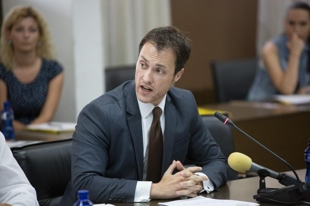 MARKO MILAČIĆ: Narod se oslobodio, večeras ćemo slaviti pobedu